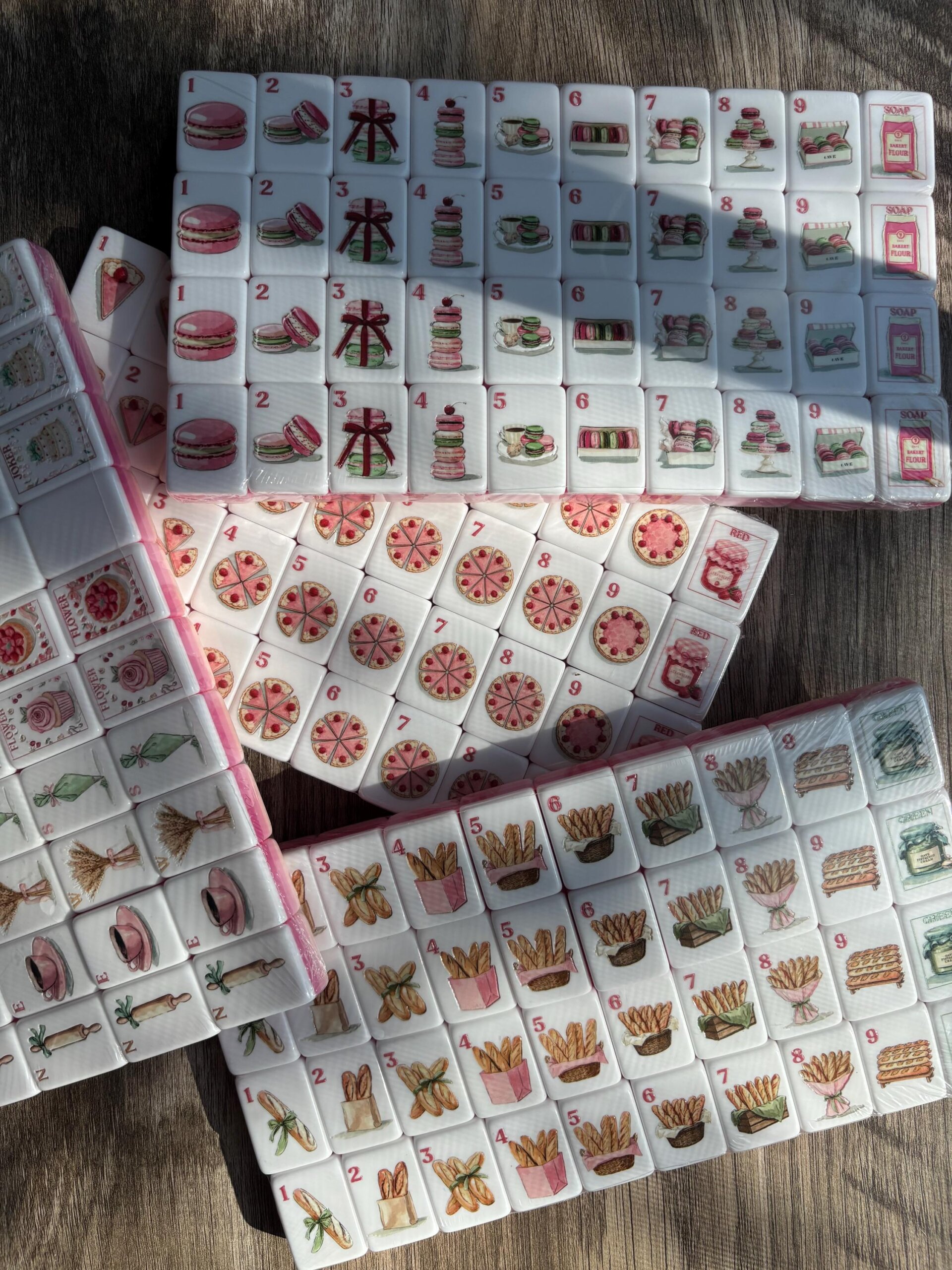 American Mahjong Set, 160 Pink Mahjong Tiles, French Bakery Macaron Design, Unique Mahjong Gift for Women - 3