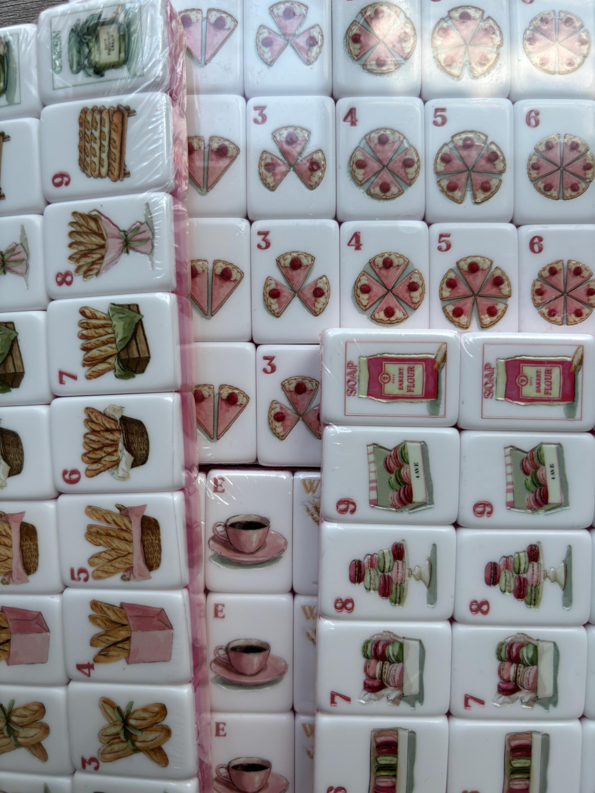American Mahjong Set, 160 Pink Mahjong Tiles, French Bakery Macaron Design, Unique Mahjong Gift for Women - 5