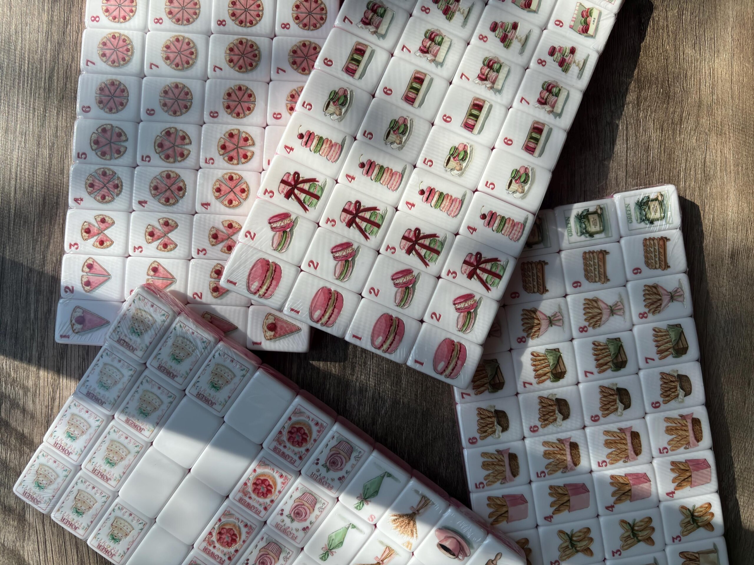 American Mahjong Set, 160 Pink Mahjong Tiles, French Bakery Macaron Design, Unique Mahjong Gift for Women - 9